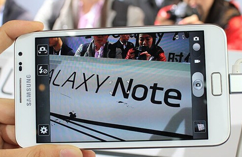 三星業(yè)績(jī)惡化勢(shì)頭未止 對(duì)手價(jià)格僅一半