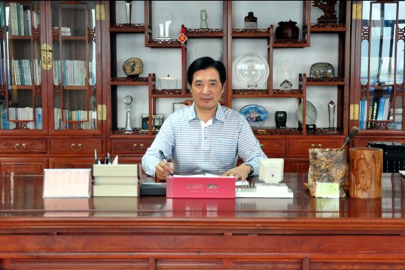 天康集團(tuán)董事長趙寬