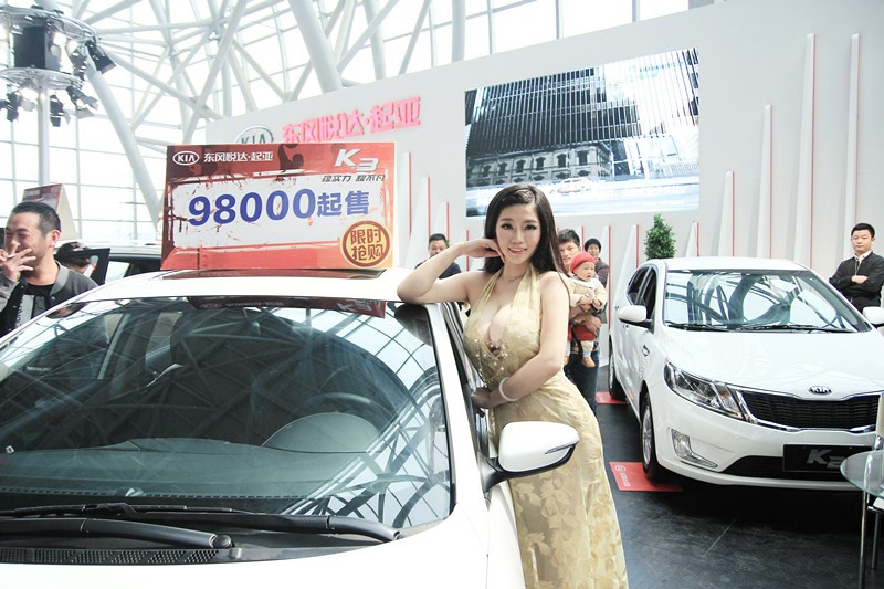 近半車企凈利下滑 新能源和SUV成“結構性”亮點