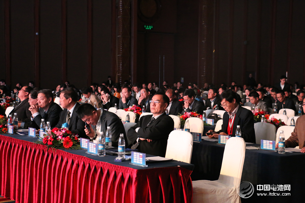 第二屆中國(guó)(成都)鋰電新能源產(chǎn)業(yè)國(guó)際高峰論壇 第二屆中國(guó)(成都)鋰電新能源產(chǎn)業(yè)國(guó)際高峰論壇