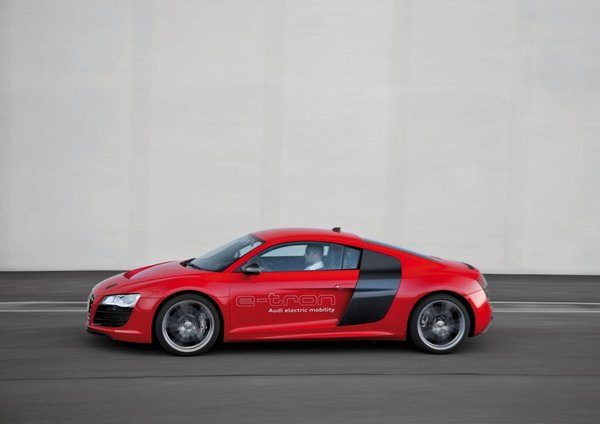 奧迪推全新電動車續(xù)航能力480公里 劍指特斯拉Model S