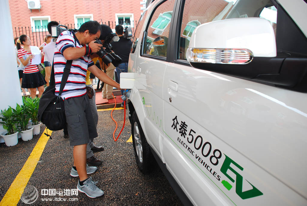 福建將在高速路布設60個充電站 福州轄區12個