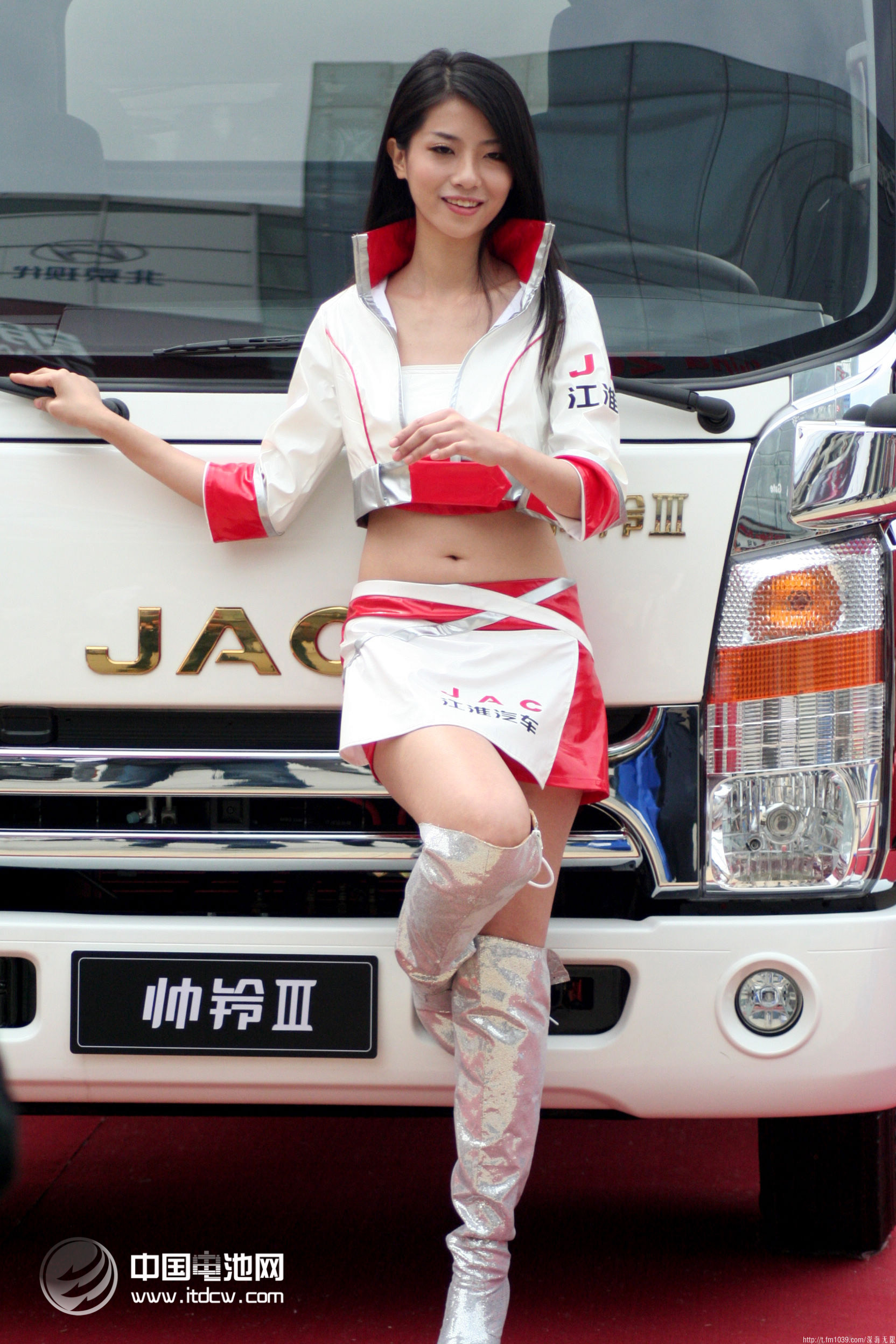 純電動車資質(zhì)補(bǔ)錄啟動 低速電動面臨洗牌 純電動車資質(zhì)補(bǔ)錄啟動 低速電動面臨洗牌