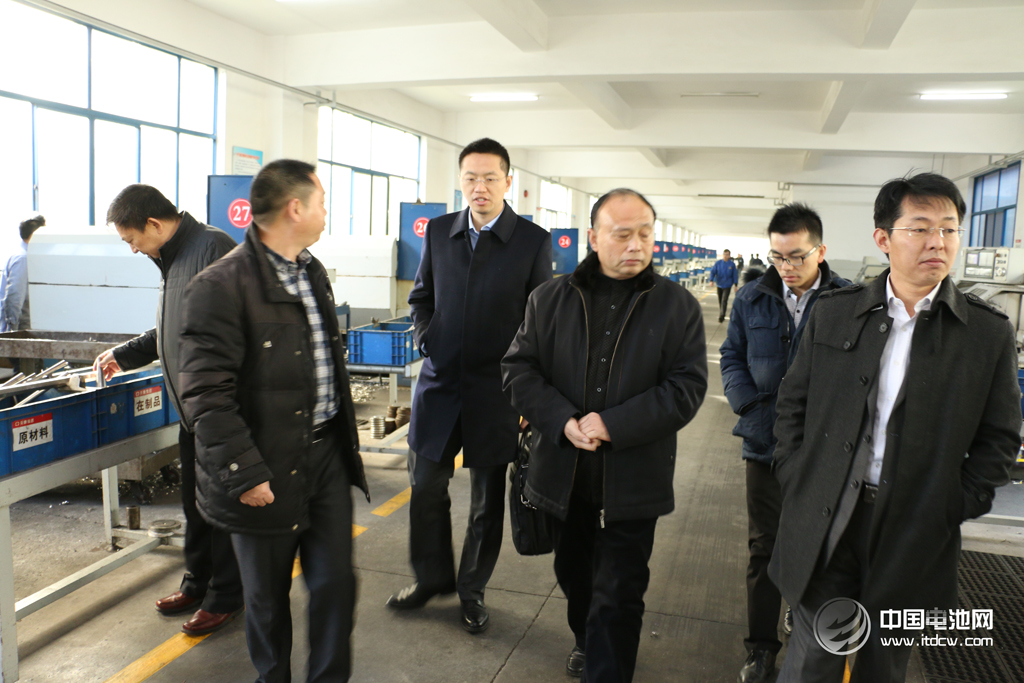 中國(guó)電池網(wǎng)率團(tuán)參觀考察安徽天康集團(tuán)鋰電新能源