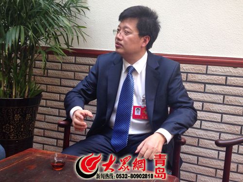 青島市政協委員、青島特銳德電氣股份有限公司董事長于德翔 青島市政協委員、青島特銳德電氣股份有限公司董事長于德翔