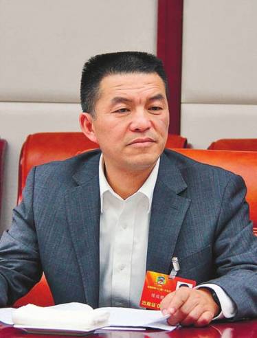 陳俊驄：建議統(tǒng)一電動汽車、電動自行車電池規(guī)格