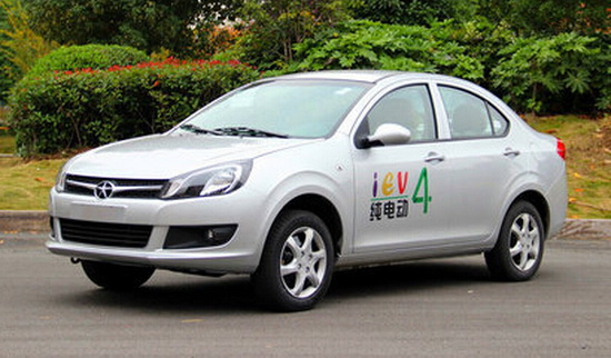 直擊兩會：新能源車推廣需要厘清的三個問題