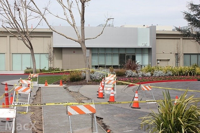 蘋果車不是傳聞:研發基地曝光 土豪又有新的裝逼利器 蘋果車不是傳聞:研發基地曝光 土豪又有新的裝逼利器