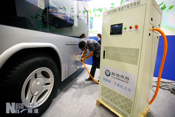 江蘇省13個(gè)省轄市合力推廣新能源汽車 2015年目標(biāo)1萬(wàn)輛 江蘇省13個(gè)省轄市合力推廣新能源汽車 2015年目標(biāo)1萬(wàn)輛