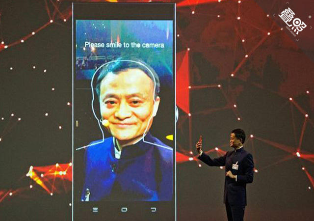 馬云的手機(jī)夢(mèng)：搭上魅族 神馬都不是浮云