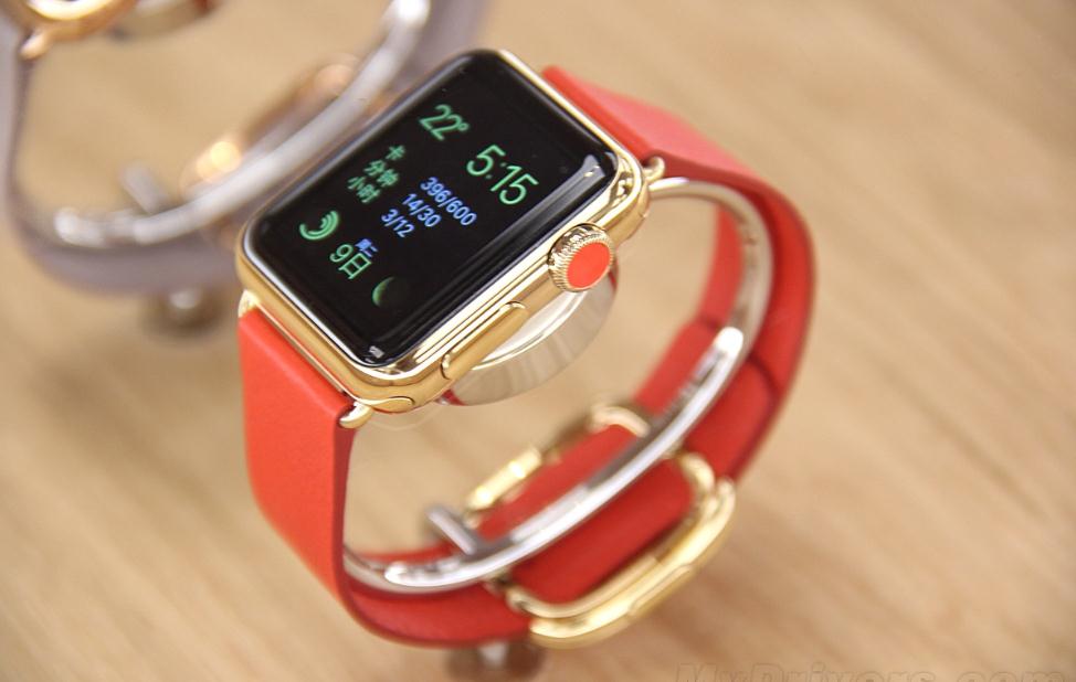 蘋果表已經“賣”斷貨 一顧客定了20塊售價12.68萬元的 蘋果表已經“賣”斷貨 一顧客定了20塊售價12.68萬元的