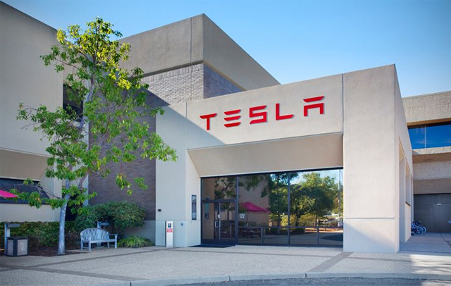 特斯拉為沃爾瑪?shù)忍峁╇姵兀寒a(chǎn)品線多元化 為改善利潤(rùn)