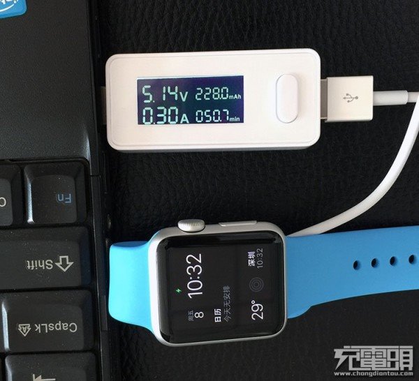 蘋果Apple Watch無線充電測試:速度賊快! 蘋果Apple Watch無線充電測試:速度賊快!