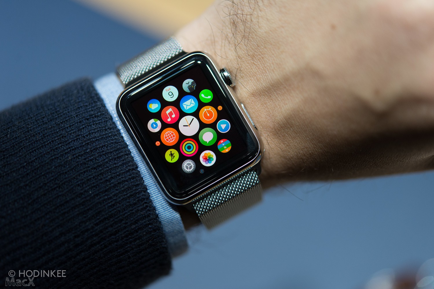 智能穿戴設(shè)備行業(yè)：創(chuàng)業(yè)小魚能否智取巨鱷？