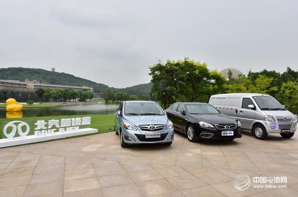 新能源電動車利好再現 實力微型電動車企業見到曙光 新能源電動車利好再現 實力微型電動車企業見到曙光