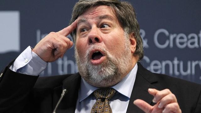 人類或成機器人的寵物:蘋果沃茲操碎心