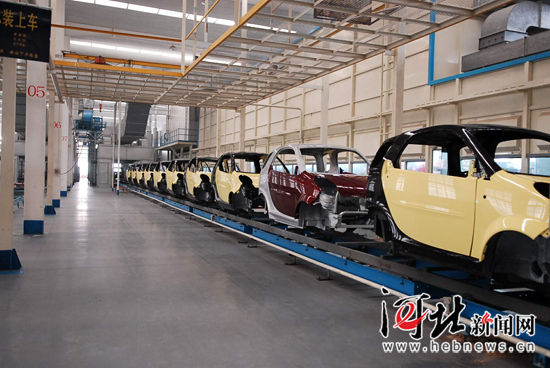 新能源汽車進(jìn)入拼技術(shù)時(shí)代 河北車企忙于改造升級(jí)