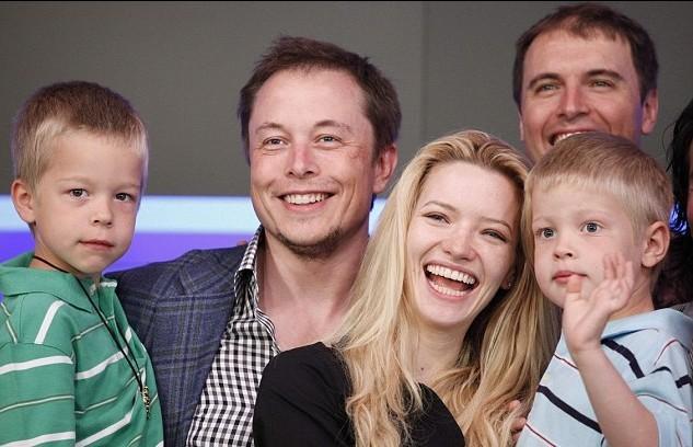 特斯拉CEO馬斯克父親專訪:億萬富翁是如何養(yǎng)成的? 特斯拉CEO馬斯克父親專訪:億萬富翁是如何養(yǎng)成的?