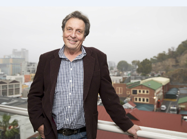 特斯拉CEO馬斯克父親專訪:億萬富翁是如何養(yǎng)成的? 特斯拉CEO馬斯克父親專訪:億萬富翁是如何養(yǎng)成的?