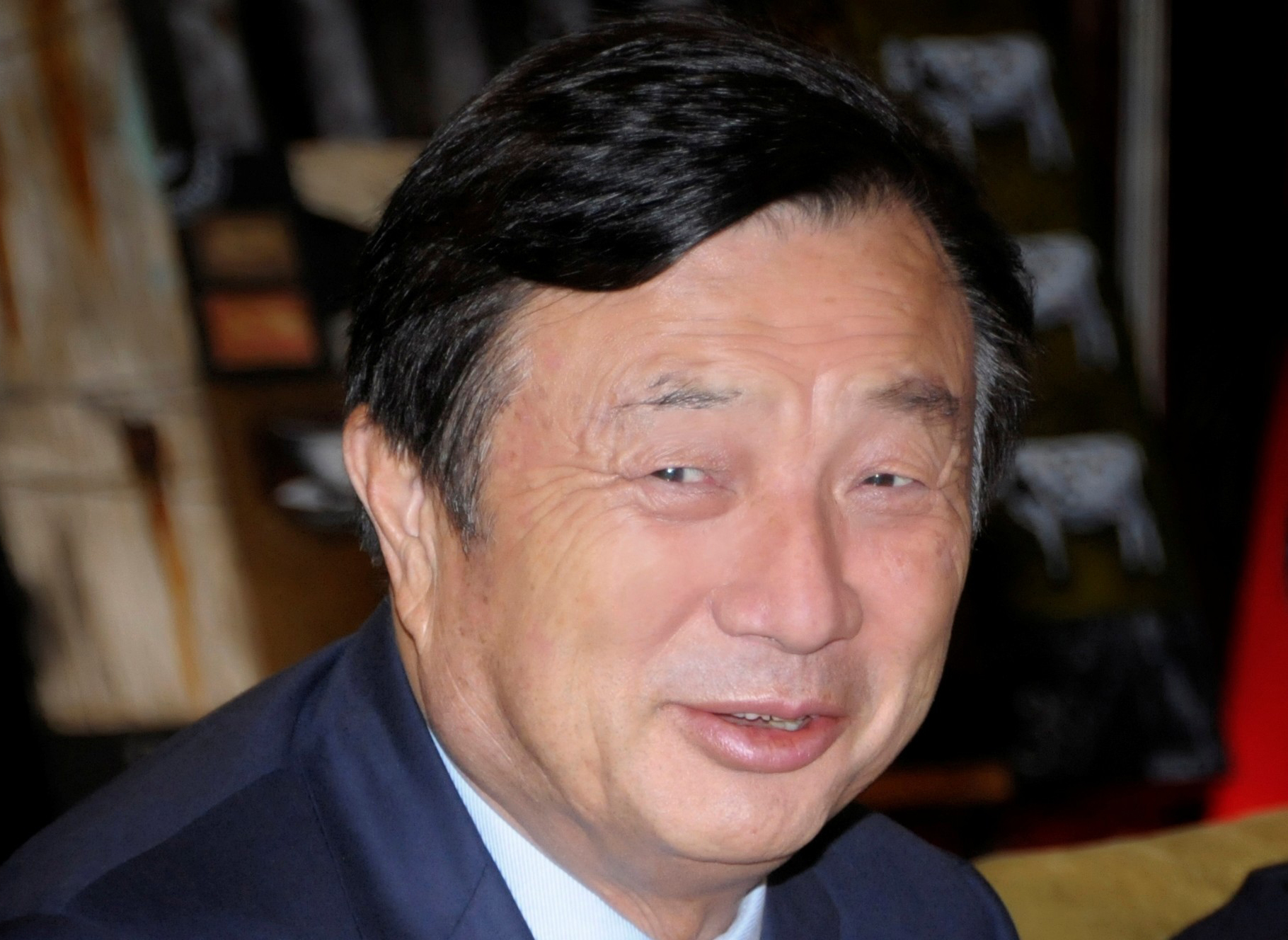 華為轉(zhuǎn)型秘訣:任正非的兩把刀 如何讓寶馬追上特斯拉? 華為轉(zhuǎn)型秘訣:任正非的兩把刀 如何讓寶馬追上特斯拉?