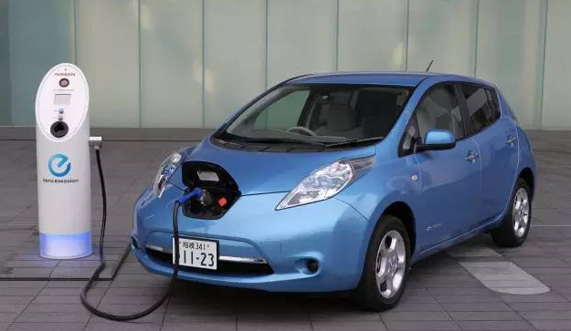 零排放新能源汽車之爭(zhēng)：氫燃料電池車pk快充電動(dòng)車