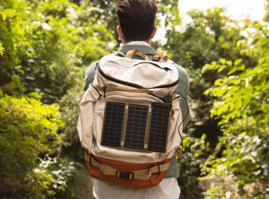 太陽能充電器 給iPhone6充電僅2.5小時 太陽能充電器 給iPhone6充電僅2.5小時