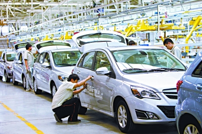 北汽新能源車全國(guó)份額居首 大力建光伏電站