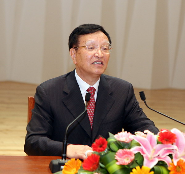 騰訊財(cái)經(jīng)智庫(kù)特約 張國(guó)寶 原國(guó)家能源局局長(zhǎng)