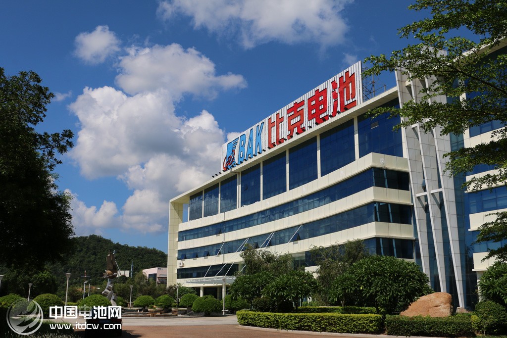 比克總裁張樹全:布局動力電池產業 打造綠色鋰電池生態鏈 比克總裁張樹全:布局動力電池產業 打造綠色鋰電池生態鏈