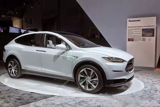 動力鋰電池組價格穩步下降 電動汽車價格戰在醞釀中? 