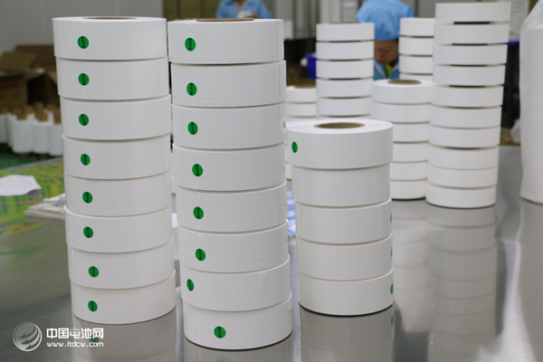 新能源車高增長(zhǎng)可望延續(xù) 鋰電池產(chǎn)業(yè)鏈迎來(lái)好日子 新能源車高增長(zhǎng)可望延續(xù) 鋰電池產(chǎn)業(yè)鏈迎來(lái)好日子