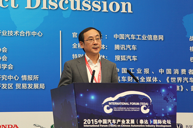 張進(jìn)華:制約新能源汽車市場(chǎng)推廣的主要因素分析 張進(jìn)華:制約新能源汽車市場(chǎng)推廣的主要因素分析