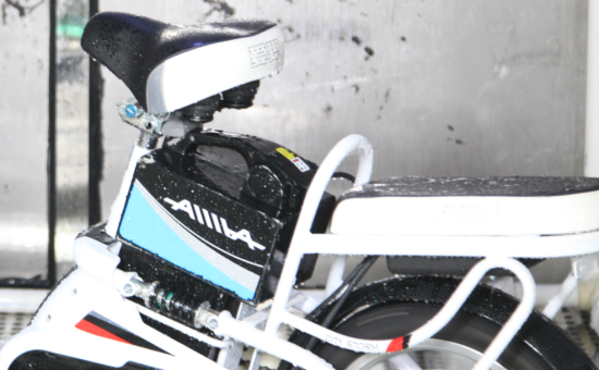 電池去碳化 新能源助力愛瑪電動(dòng)車多跑5公里不再是夢(mèng)想