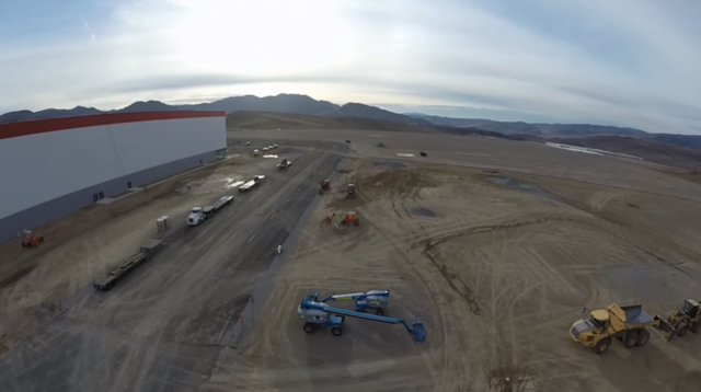 特斯拉繼續(xù)改變世界 超級(jí)電池工廠新貌 特斯拉繼續(xù)改變世界 超級(jí)電池工廠新貌