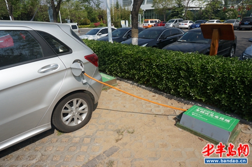 特銳德:發布柔性智能充電系統 電池壽命延長30% 特銳德:發布柔性智能充電系統 電池壽命延長30%