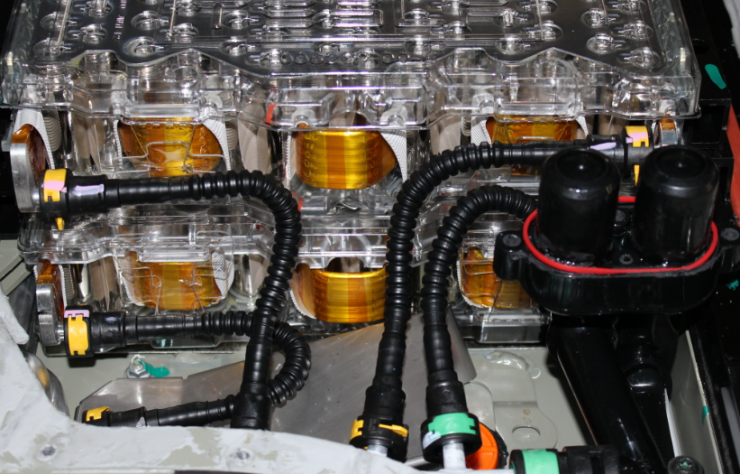 特斯拉等電動汽車為何選用18650動力電池？