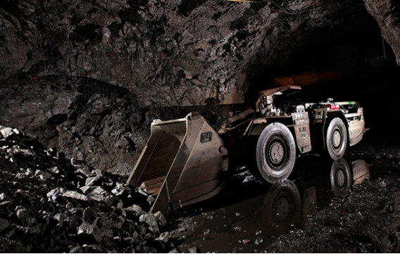 國際鎳價下滑 市場對中國生產商減產承諾存疑