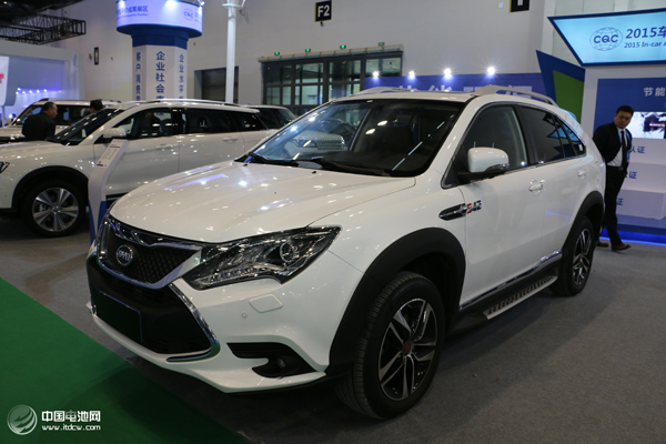 新能源汽車虛火過旺?2016年預計32-35萬輛規模 新能源汽車虛火過旺?2016年預計32-35萬輛規模