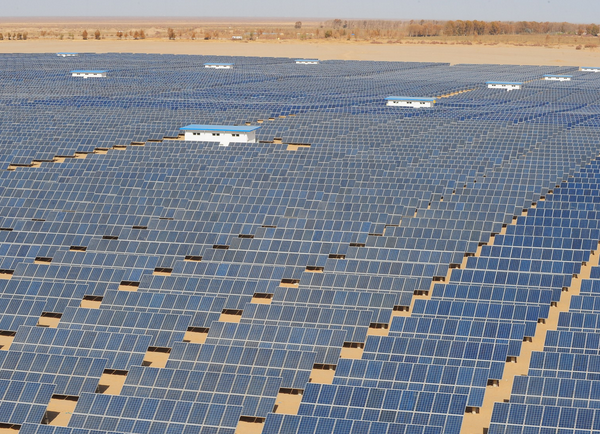 新疆“棄風棄光”加劇 四成新能源電站無法上網發電