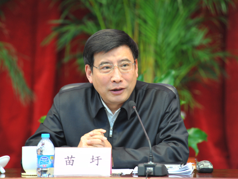 苗圩：實施中國制造2025建設(shè)制造強國網(wǎng)絡(luò)強國