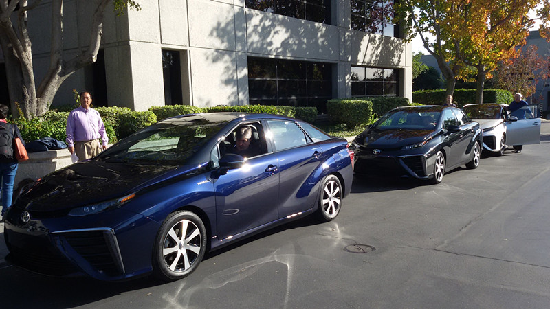 氫燃料電池發展宜布局公共交通 由淺入深 