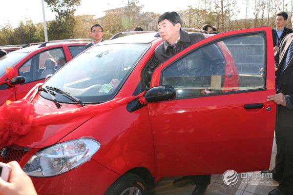 2015年產34.7萬輛 山東試行小型電動車達標標識管理