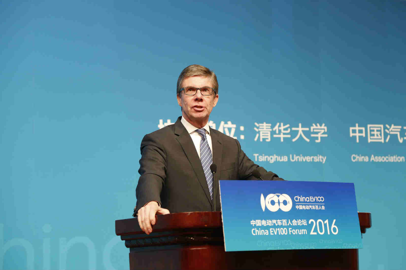 寶馬集團大中華區(qū)總裁兼CEO康思遠 寶馬集團大中華區(qū)總裁兼CEO康思遠