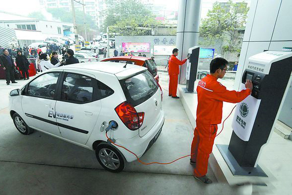 天津:三年來累計(jì)推廣新能源汽車近1.4萬輛 超額完成 天津:三年來累計(jì)推廣新能源汽車近1.4萬輛 超額完成