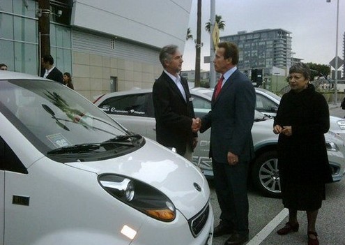 施瓦辛格高度重視新能源汽車(chē)發(fā)展 施瓦辛格高度重視新能源汽車(chē)發(fā)展