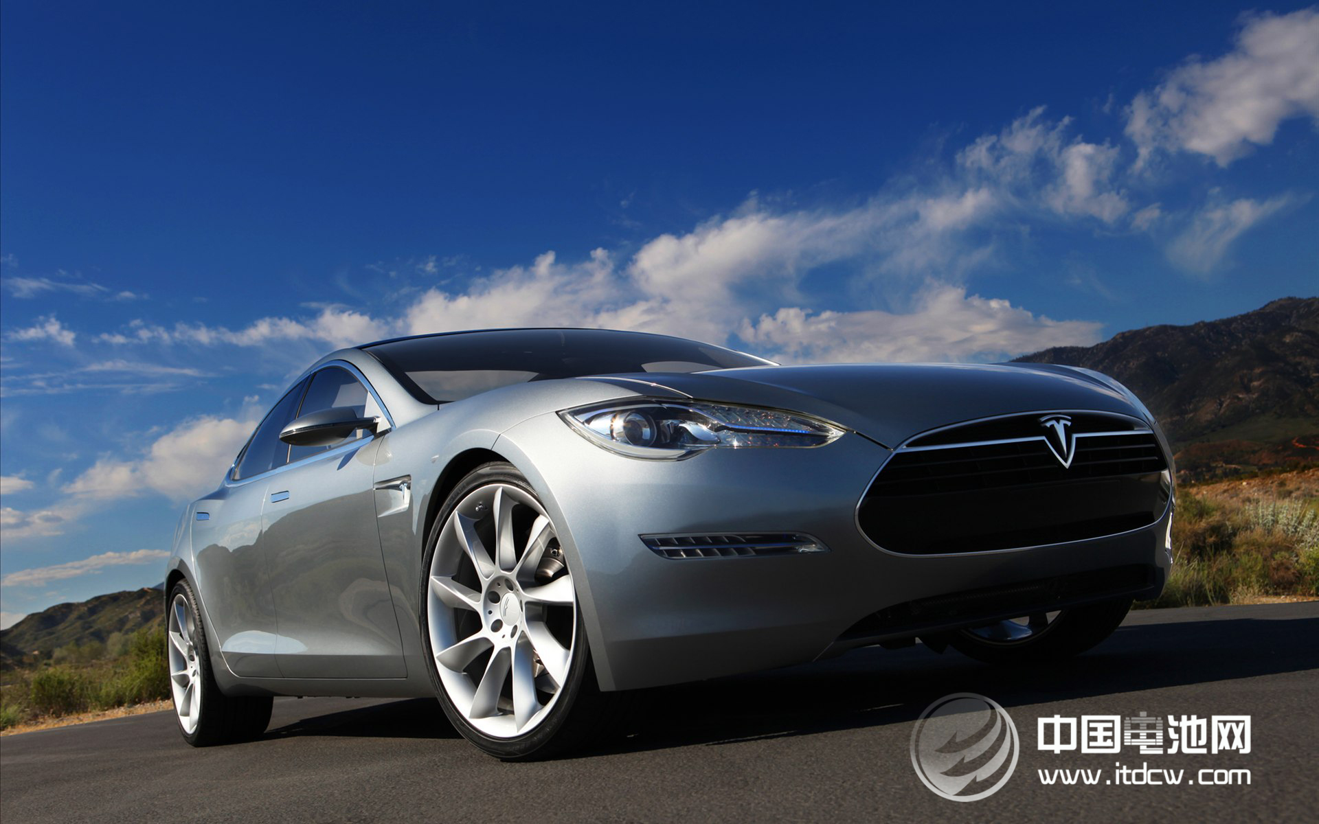 特斯拉放下身段才能贏得中國新能源汽車市場 