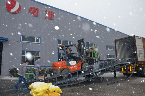 山東金潮電池烏干達(dá)外分廠(chǎng)項(xiàng)目進(jìn)入設(shè)備安裝調(diào)試階段