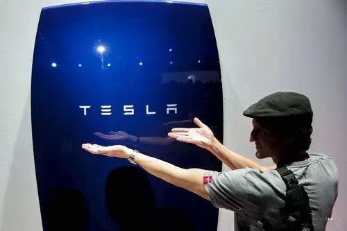 特斯拉引爆危機感 松下三星LG跟風入局家用電池 特斯拉引爆危機感 松下三星LG跟風入局家用電池