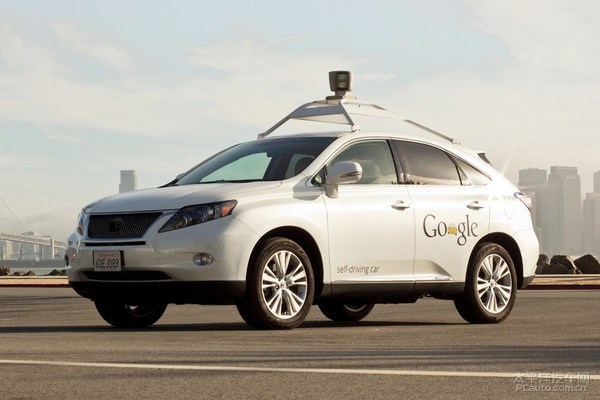 再成兩會焦點(diǎn) 無人駕駛技術(shù)離我們有多遠(yuǎn)? 再成兩會焦點(diǎn) 無人駕駛技術(shù)離我們有多遠(yuǎn)?