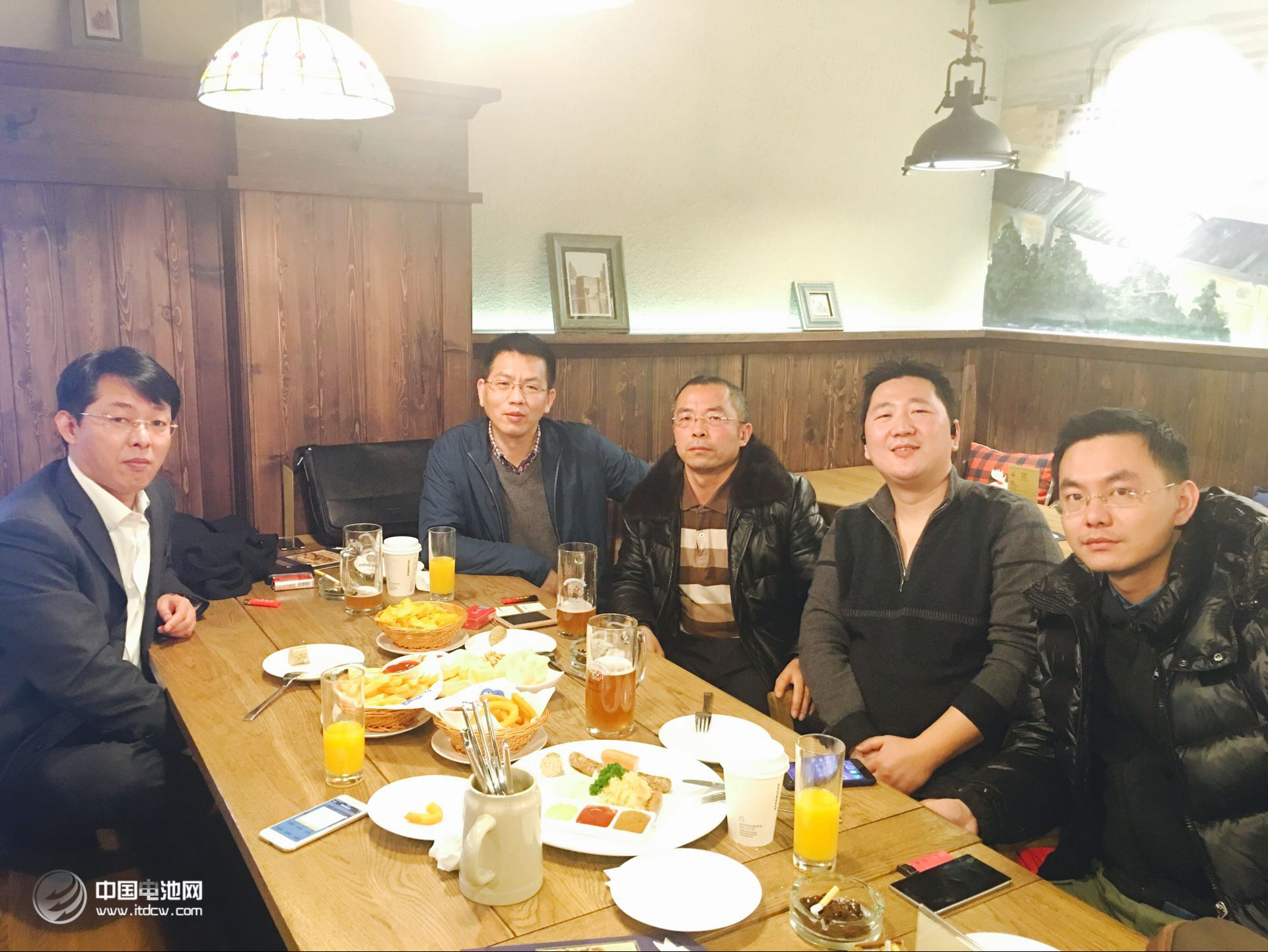 鋰電“達沃斯”秘書長、中國電池網創始人/董事長于清教一行